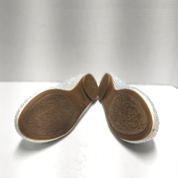 Elegant White Ballet Flats With Irridicent Rhinestone Size: 9.5 - Picture 5 of 5